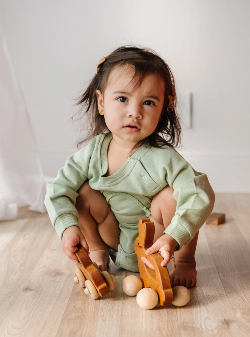 Rainbow Baby Bodysuit Sweatshirt